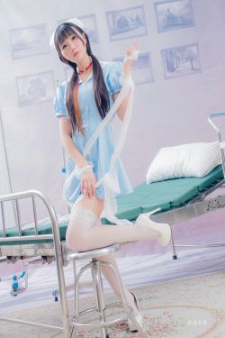 女按摩师